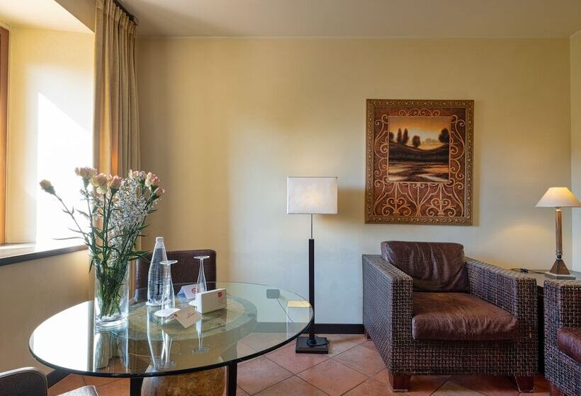 سوییت, Active Hotel Paradiso
