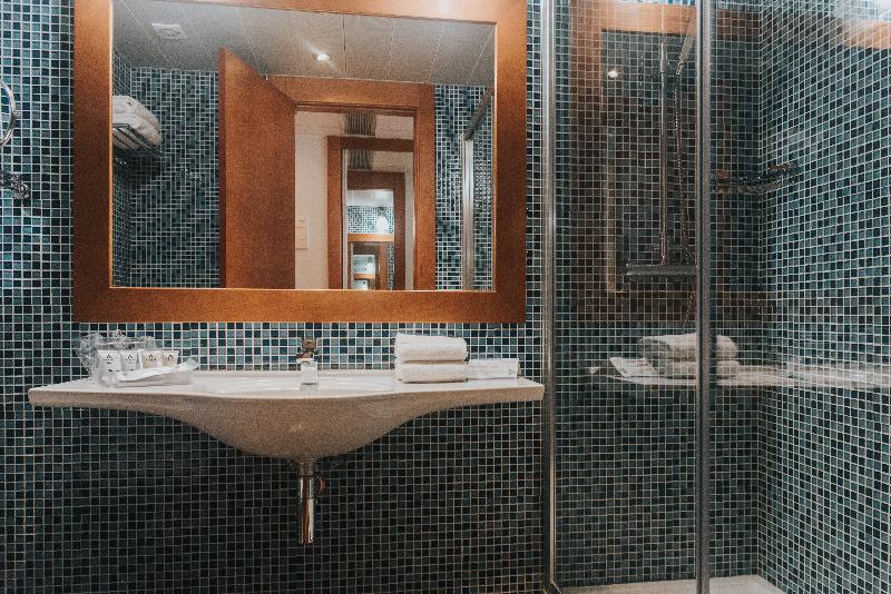 سوییت, Active Hotel Paradiso