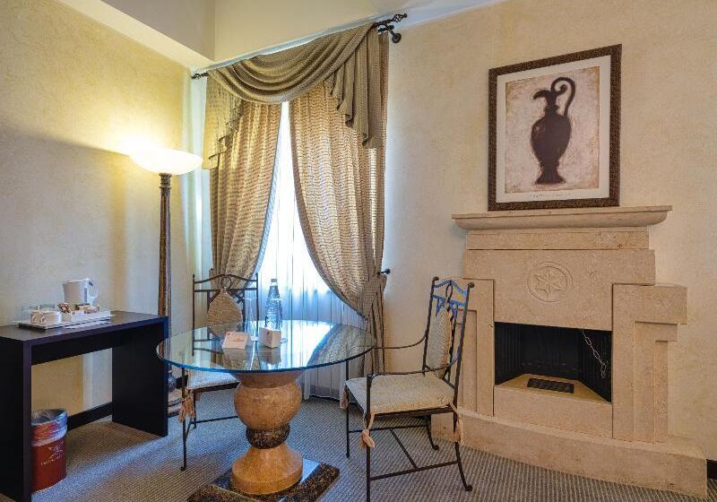 سوییت جونیور, Active Hotel Paradiso