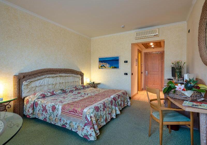 اتاق سوپریور, Active Hotel Paradiso