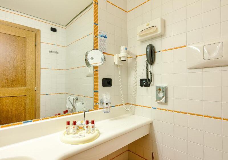اتاق سوپریور, Active Hotel Paradiso