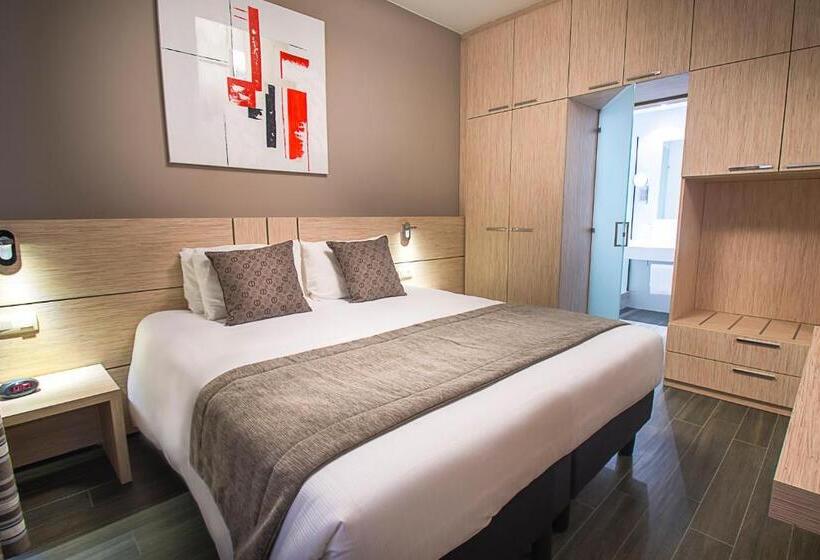 Номер Superior Кровать Кинг, Ibis Styles Charleroi Airport Aero 44