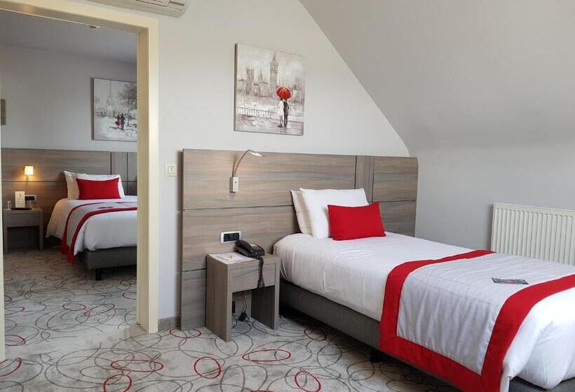 Номер Комфорт, Ibis Styles Charleroi Airport Aero 44