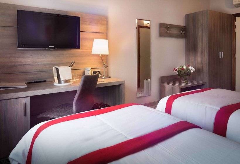 Номер Стандарт, Ibis Styles Charleroi Airport Aero 44