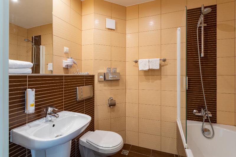 اتاق استاندارد یک نفره, Qubus Hotel Zielona Góra