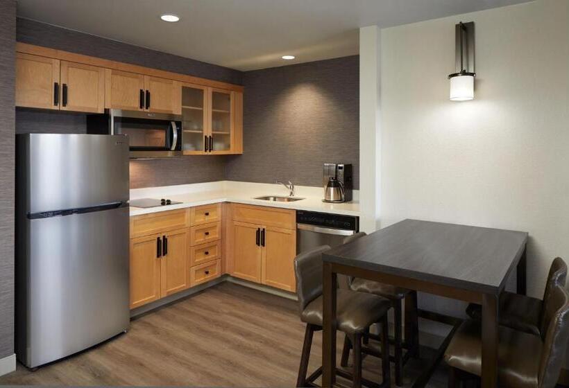 2 Bedroom Suite with Balcony, Residence Inn By Marriott Montreal Airport