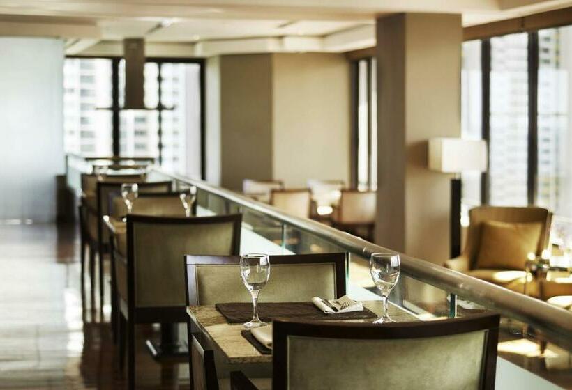 Номер Клуб Кровать Кинг, Sheraton Grand Panama