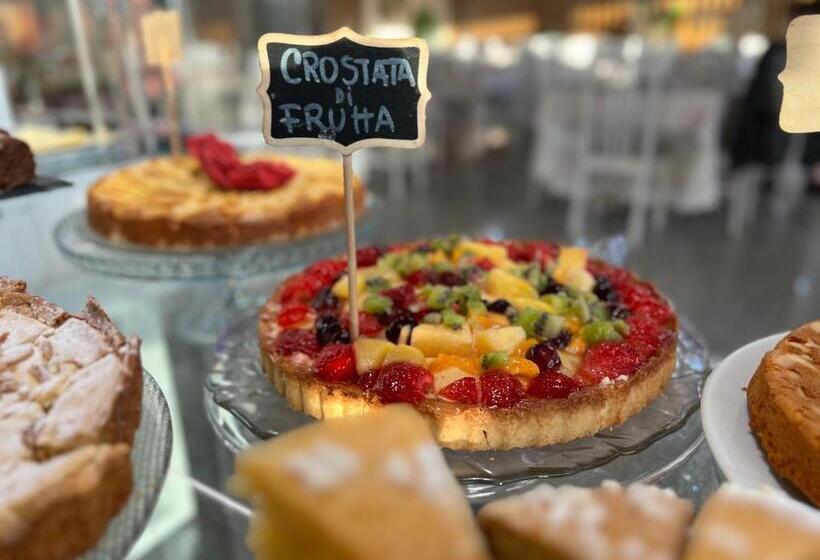 اتاق خانوادگی, Soleblu