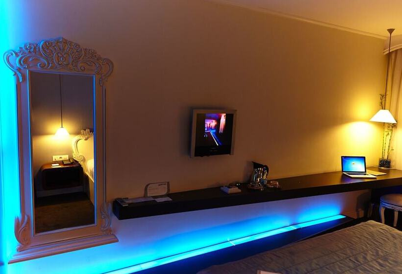 Quarto Estandar, Beyond