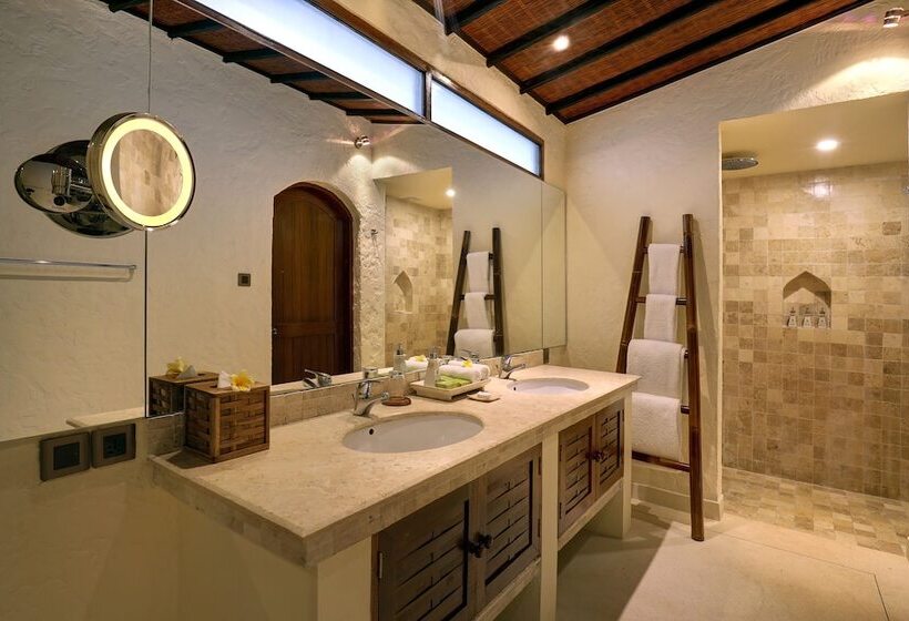 Вилла Deluxe 1 Спальня, Impiana Private Villas Seminyak