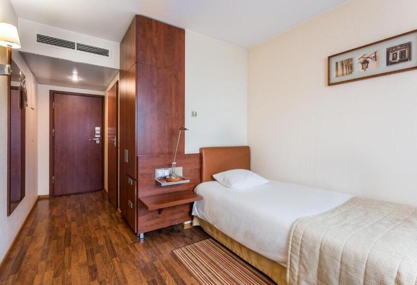 اتاق استاندارد یک نفره, Qubus Hotel Gliwice