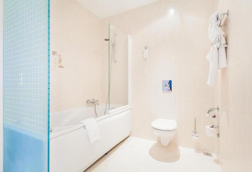 آپارتمان 1 خوابه, Qubus Hotel Gliwice