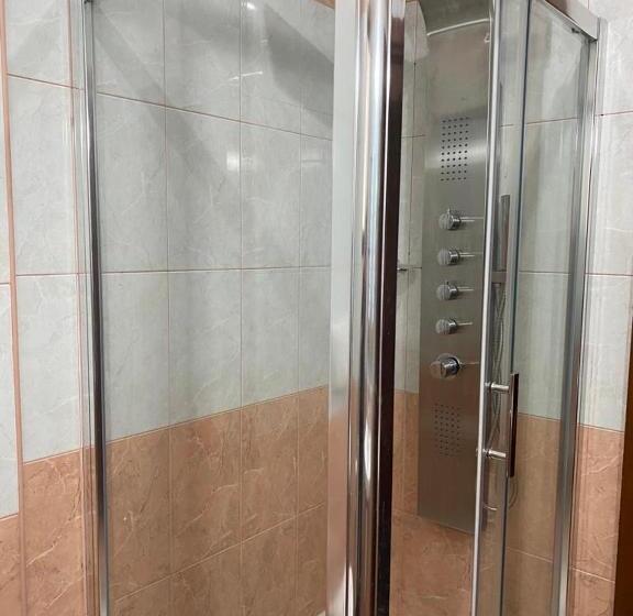 اتاق استاندارد با تخت بزرگ, Samaa