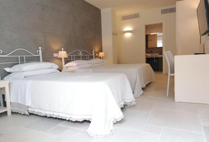 Camera Tripla Deluxe, Giardino Suites&spa