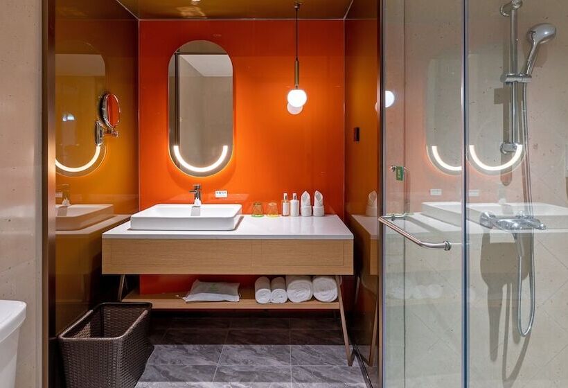 اتاق استاندارد, Holiday Inn Chongqing Guanyinqiao By Ihg
