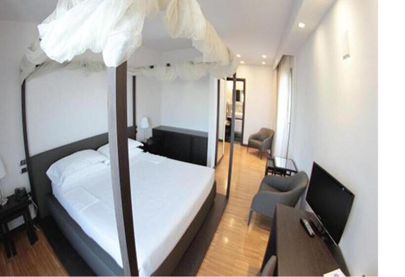 Полулюкс, Postumia Hotel Design