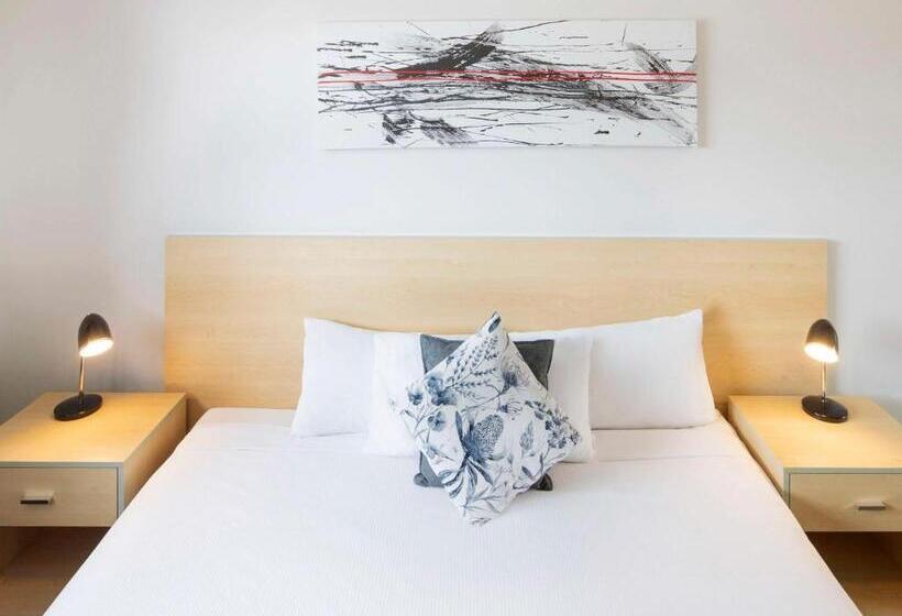 Студия Стандарт, Mantra Castle Hill Sydney, An Accor