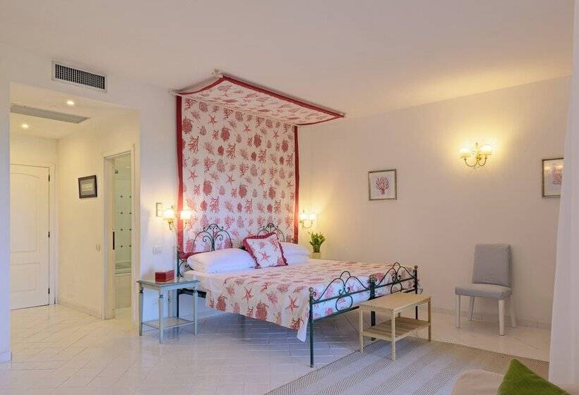 Номер Стандарт Вид на Море с Террасой, Palazzo Belmonte