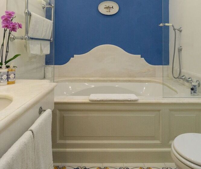 Люкс Deluxe Вид на Море, Palazzo Belmonte