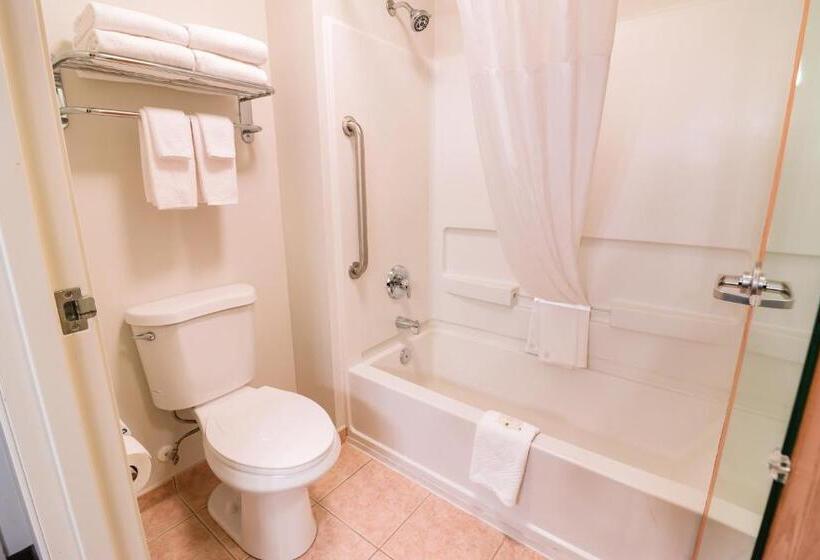 스위트 킹사이즈 침대, Quality Inn & Suites Sequim At Olympic National Park