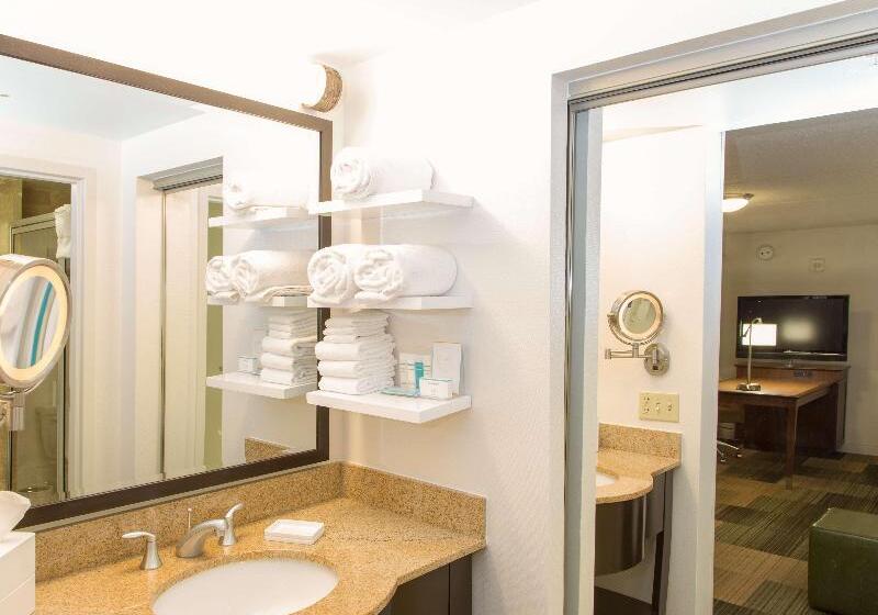 キングサイズベッドのスイートルーム, Residence Inn By Marriott Laredo Del Mar