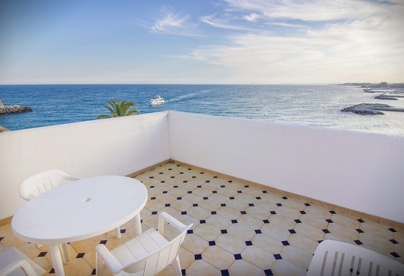 Апартаменты 2 Спальни Вид на Море, Park Plaza Suites Apartamentos