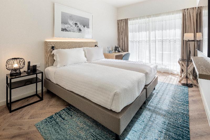 سوئیت 2 خوابه, Crowne Plaza Caparica Lisbon