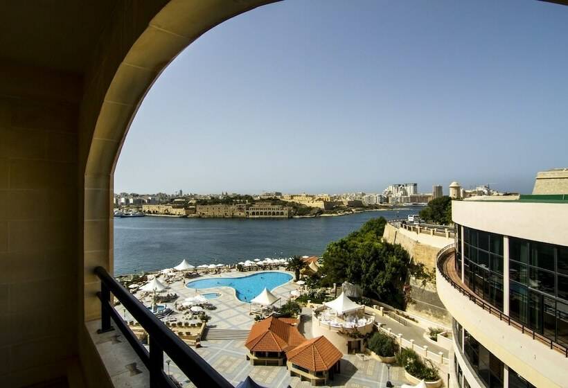Номер Deluxe Вид на Море Боковой, Grand Hotel Excelsior