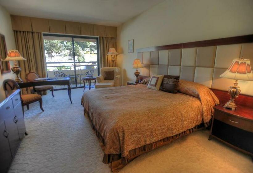 Номер Deluxe, Grand Hotel Excelsior
