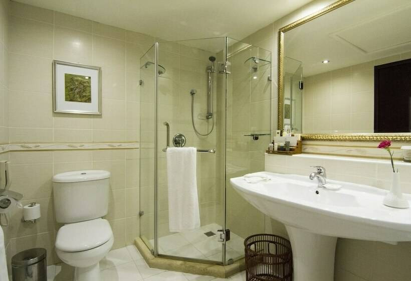 Номер Deluxe, Grand Hotel Excelsior