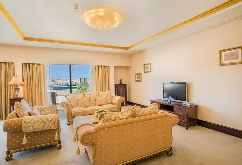 Президентский Люкс, Grand Hotel Excelsior