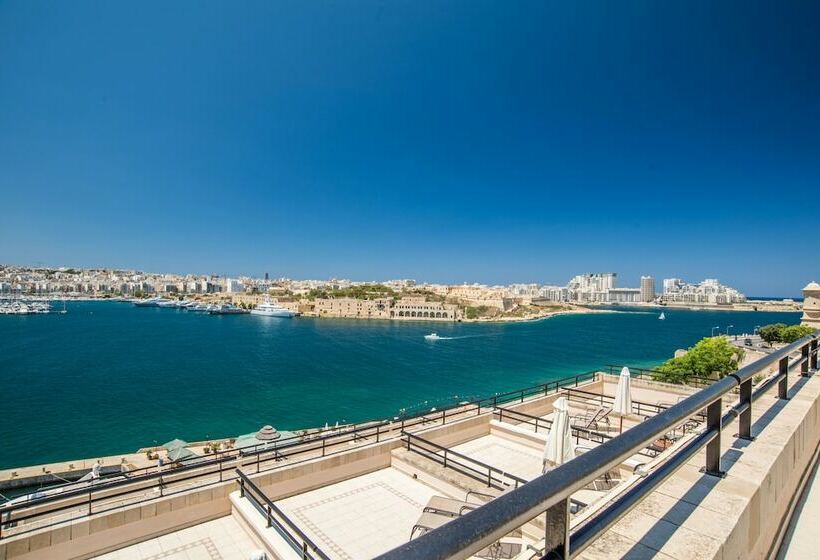 Президентский Люкс, Grand Hotel Excelsior