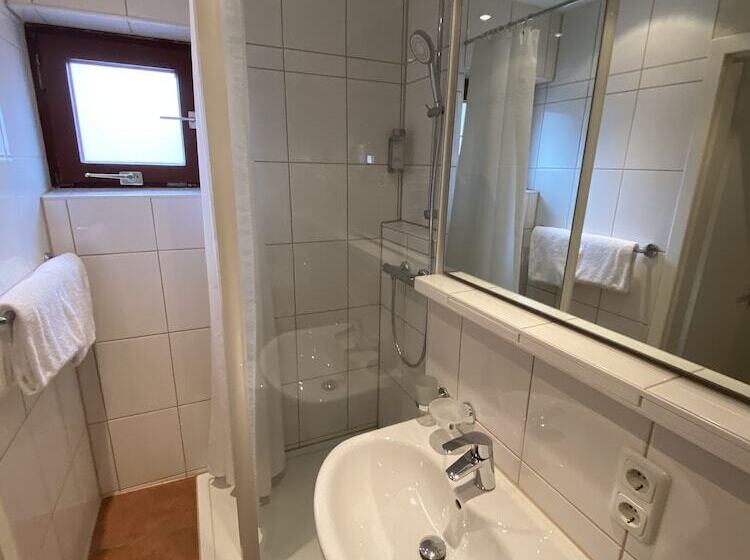 اتاق لوکس یک تخته, Central Hotel Apart München