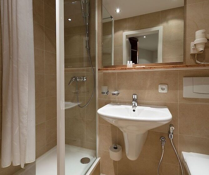 اتاق لوکس یک تخته, Central Hotel Apart München