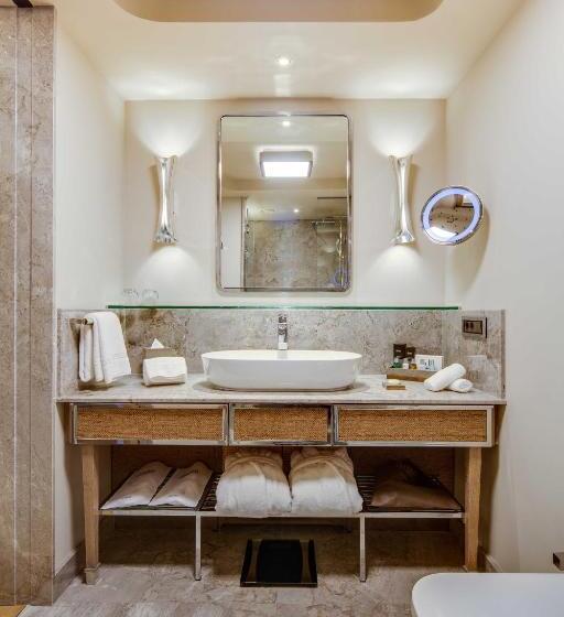 Номер Deluxe Кровать Кинг, Divan Bodrum Palmira
