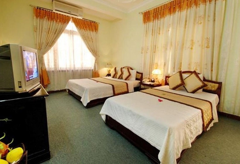 Superior Room, Duy Tan