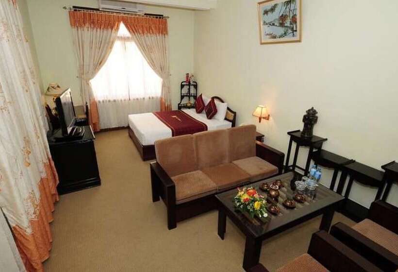 Suite, Duy Tan