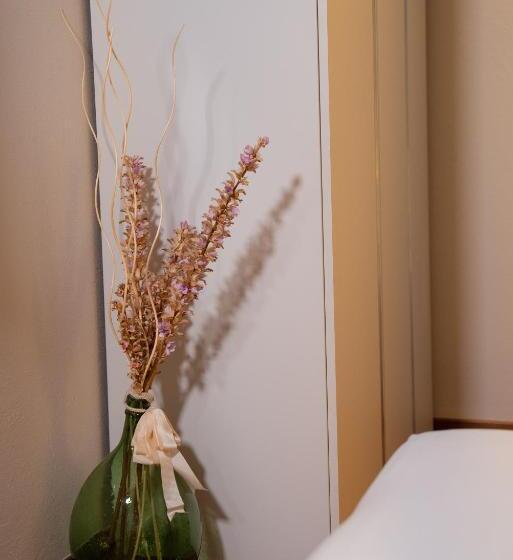 Люкс Повышенной Комфортности, Locanda Del Feudo Suite & Restaurant