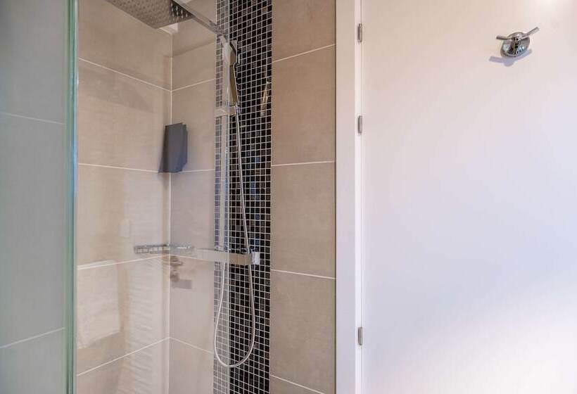 Номер Стандарт, Quality Hotel Toulouse Centre