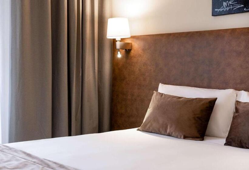 Номер Стандарт, Quality Hotel Toulouse Centre