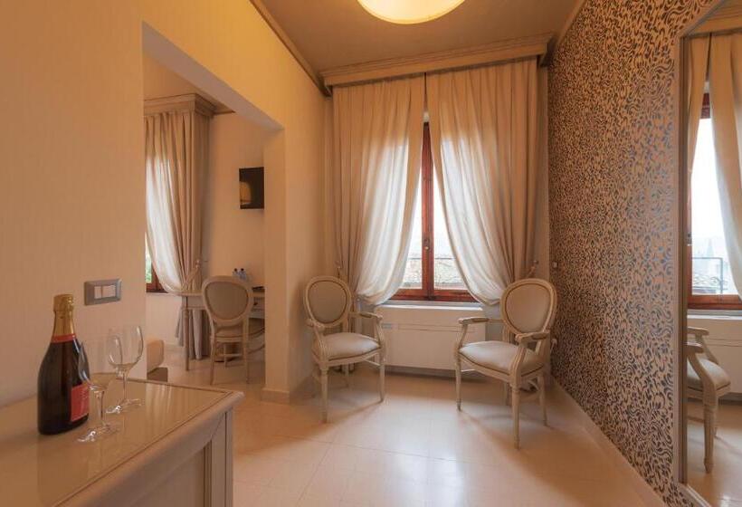 سوییت جونیور, Villa Elda Boutique