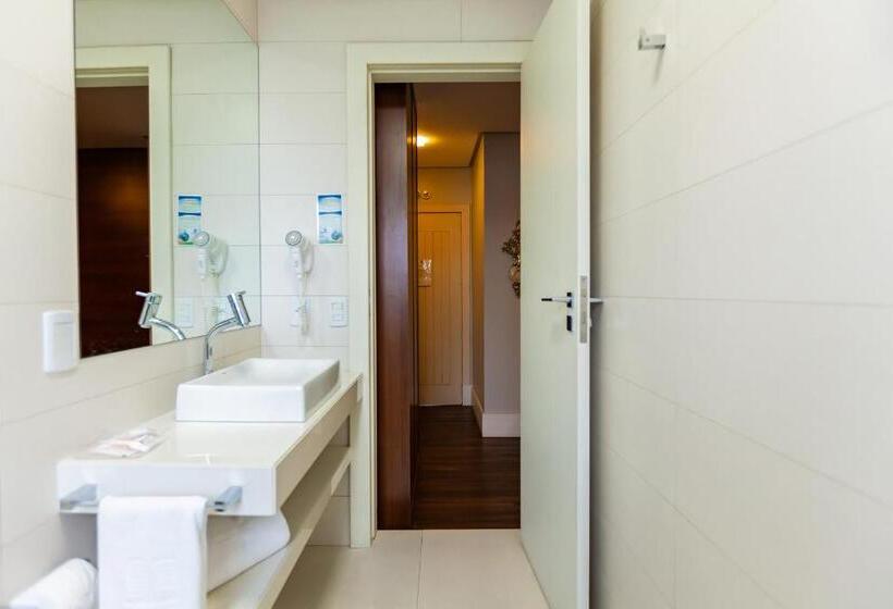 اتاق سوپریور, Tri Hotel Executive Criciúma