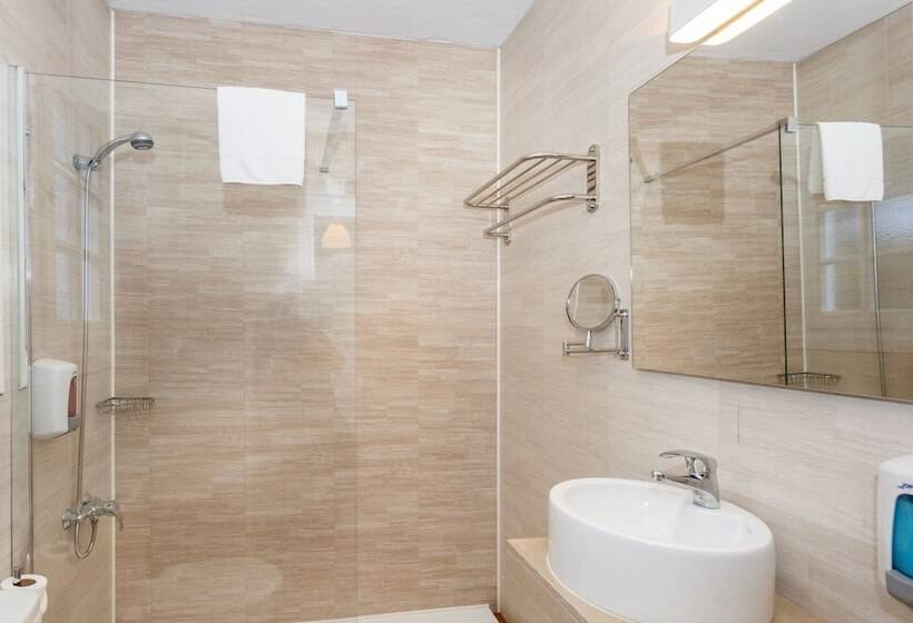 Апартаменты 2 Спальни Боковой Вид на Море, Carema Garden Village