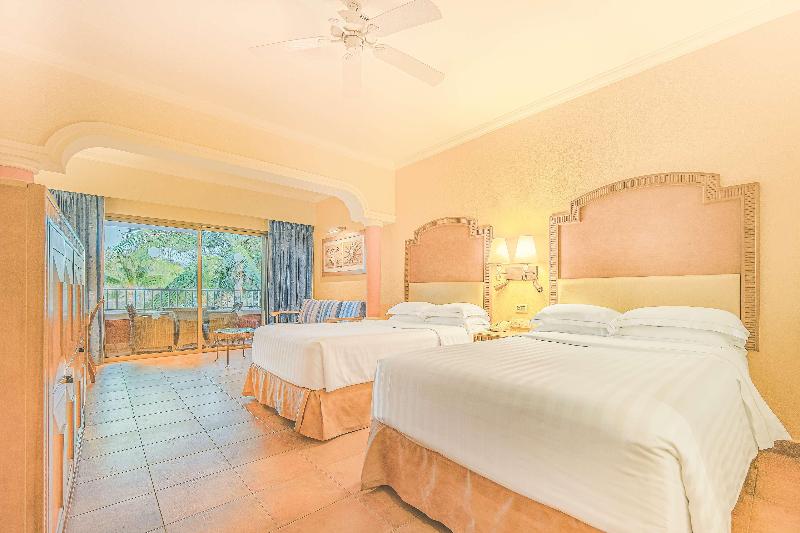带海景的高级小型套房, Barcelo Maya Tropical  All Inclusive