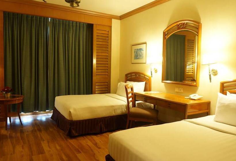 수피리어 룸, Sabah Oriental