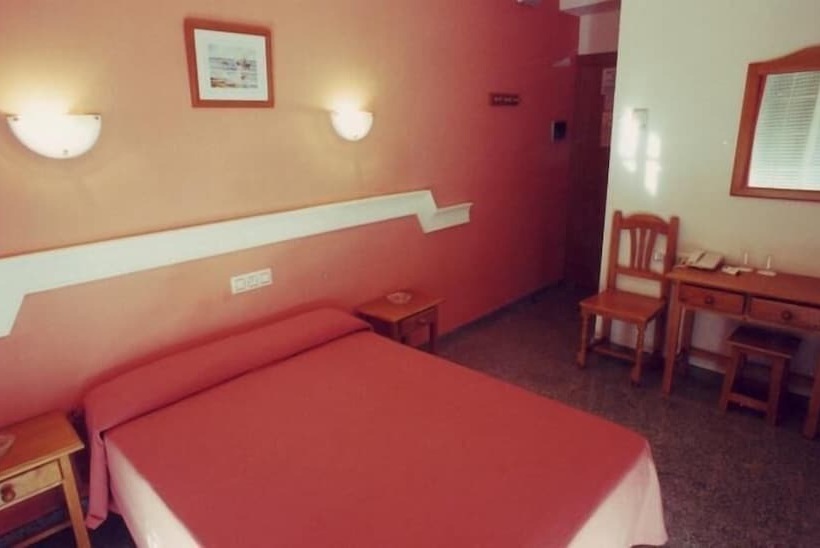 اتاق خانوادگی, Hostal Mary Tere