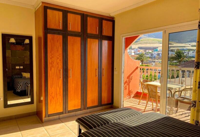 سوییت, La Aldea Suites