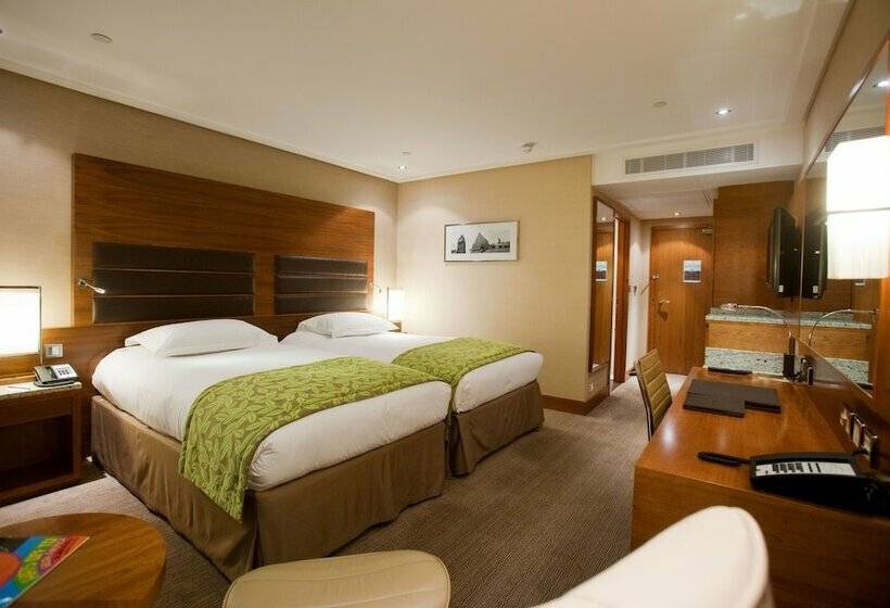 Классический Номер, Sofitel London Heathrow