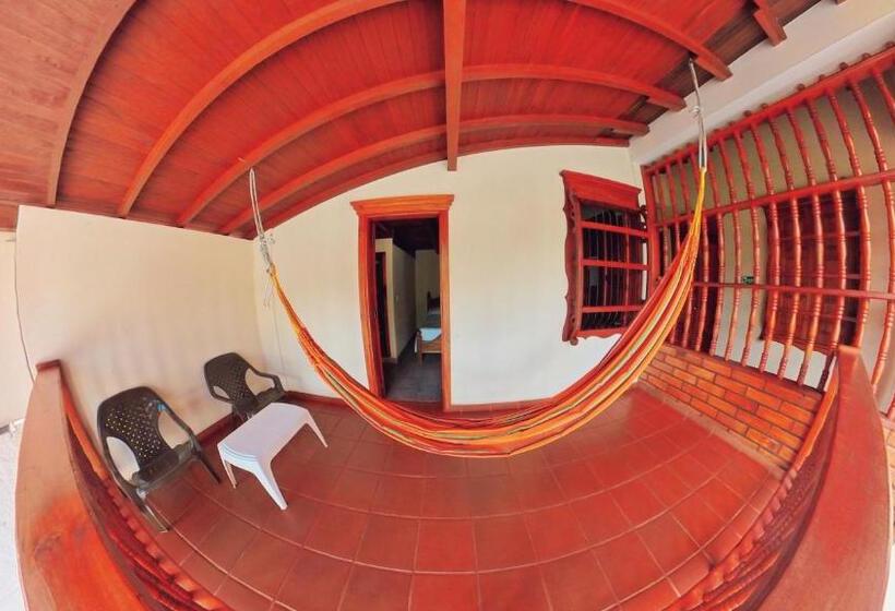 Семейный Номер, La Casa De Las Flores Hostal