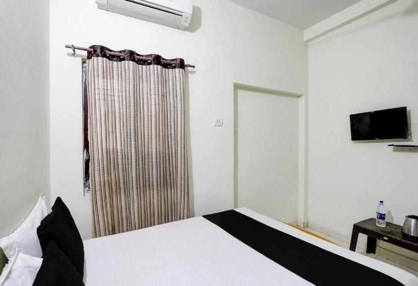 Трехместный Номер Классика, Oyo 66336  Orchid Homes